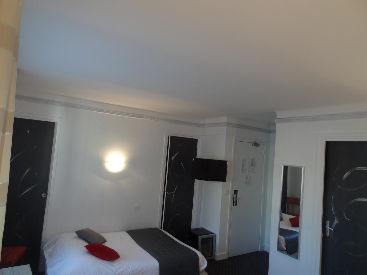 Hotel Les Ambassadeurs Saint-Chamond Exterior foto